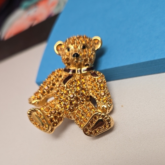 Swarovski Gold Crystal Teddy Bear Pin - Picture 2 of 5